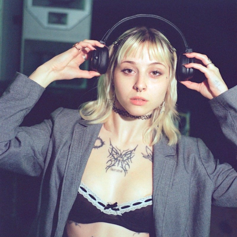 Nella